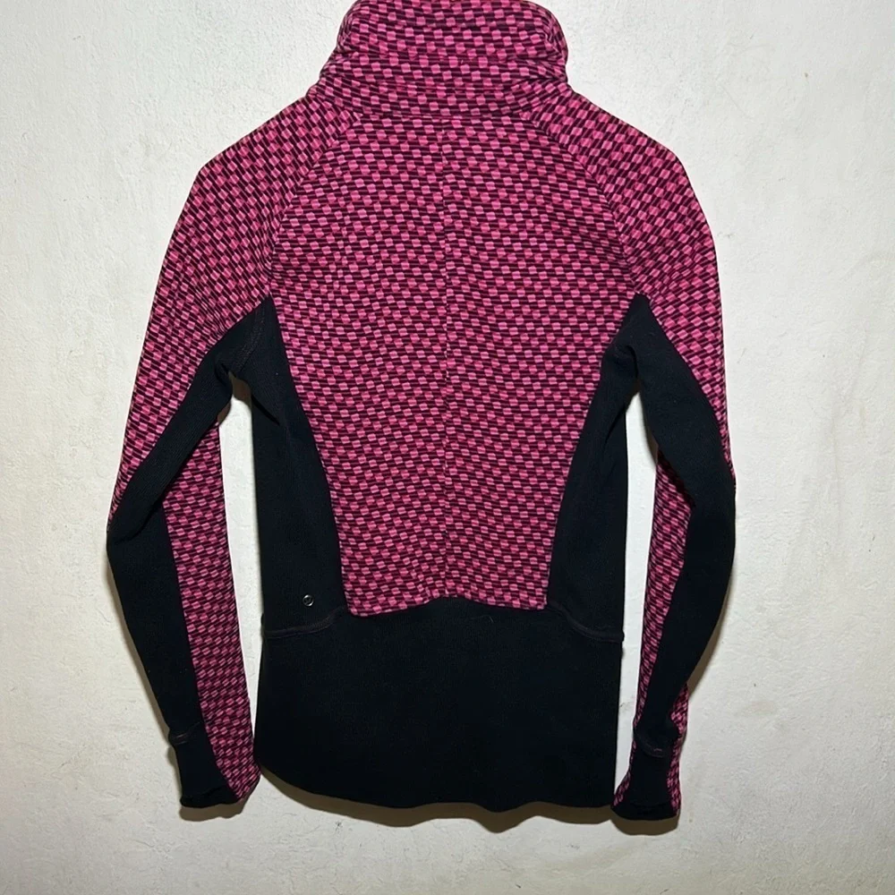 Lululemon Radiant Jacket Deep Dive Berry Rumble Black/Black Size 6